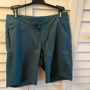 Pearl Izumi Women's green Bike Shorts sz 4